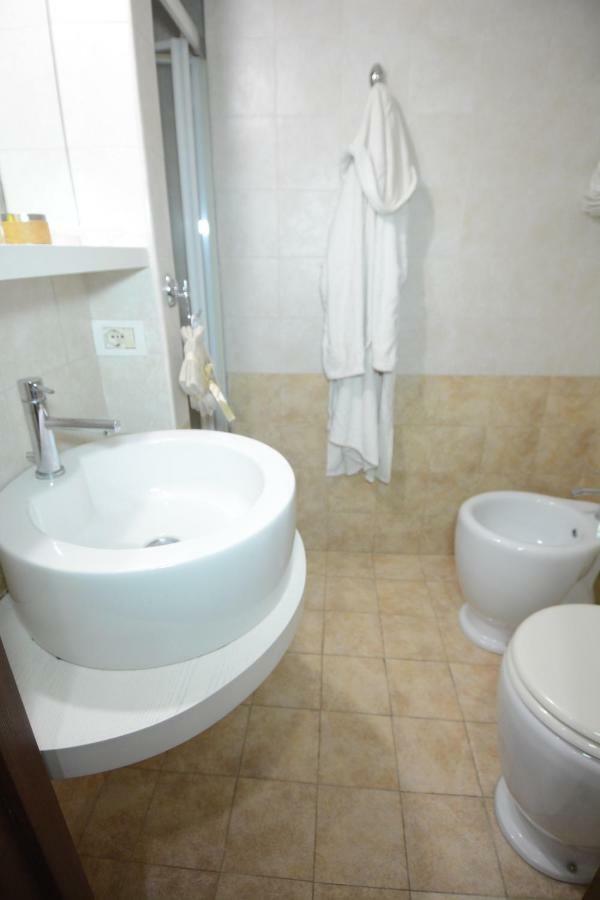 B&B Domus Gaia Lecce Eksteriør billede